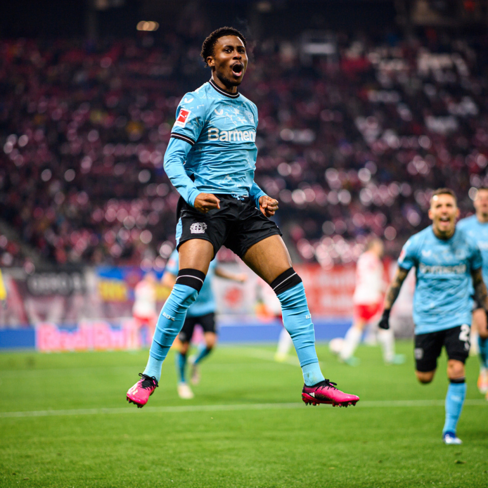 AC米兰力克曼联，姆巴佩刷新纪录