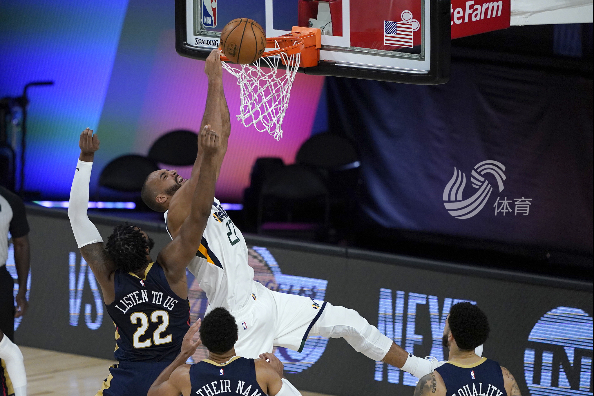 鹈鹕绝杀骑士，高诗岩关键制胜