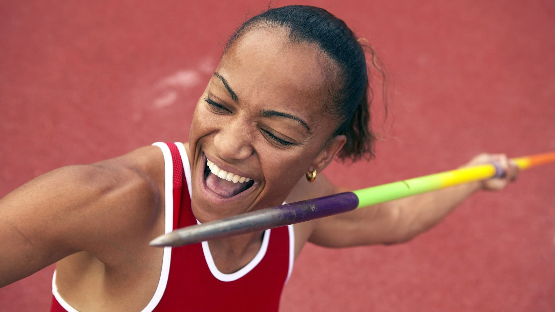 霍勒迪，总决赛之夜，沉默的利刃刺穿喧嚣